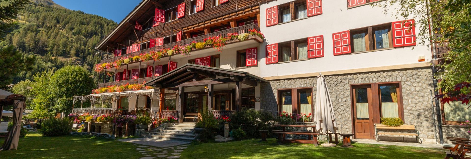 hotelcastor it trekking-in-montagna-anche-con-guide-della-natura 012